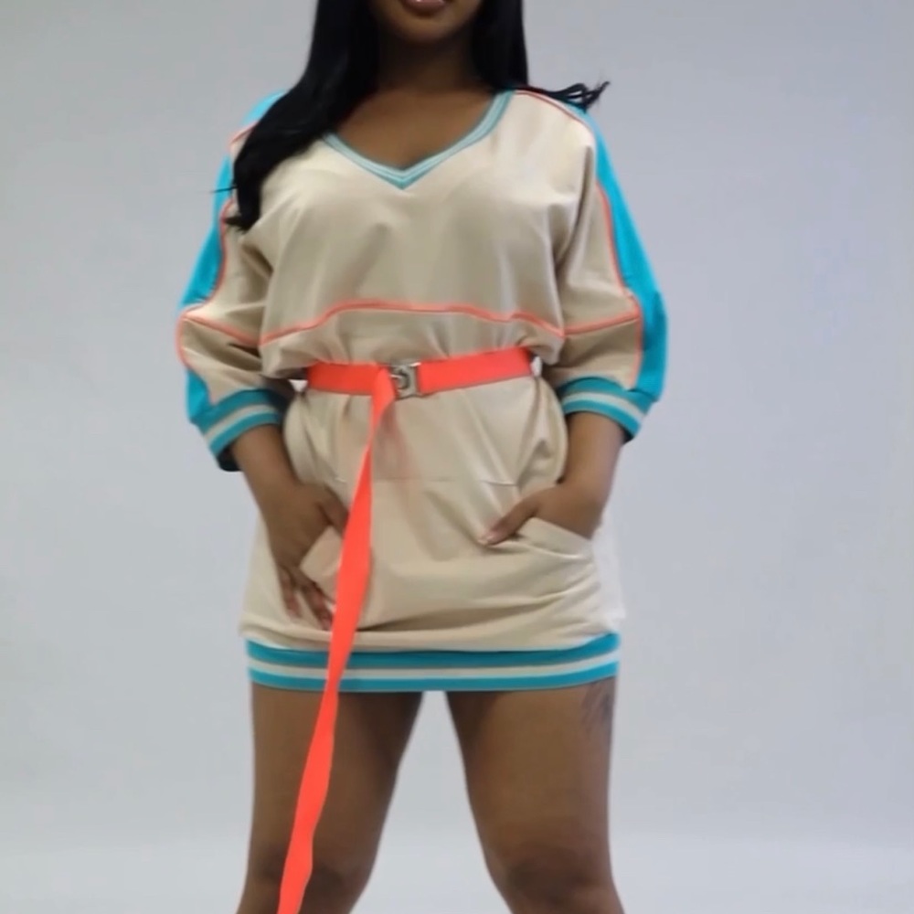 Oversized dress ( belt included)